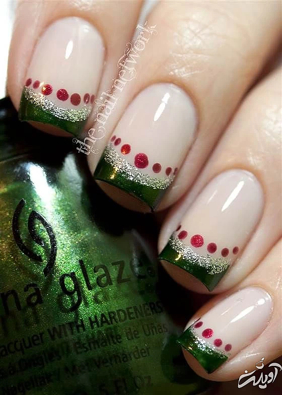 مدل ناخن شب یلدا سبز و قرمز